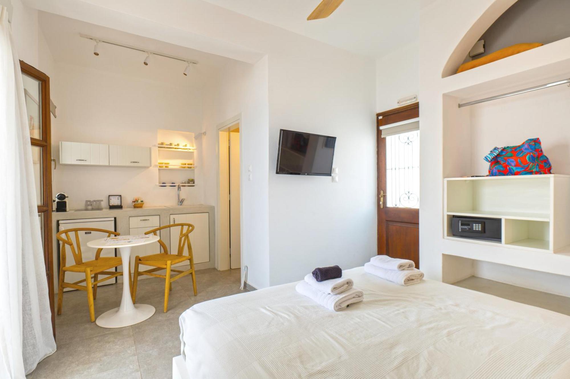 Aparthotel Kallichoron Art Boutique 3*